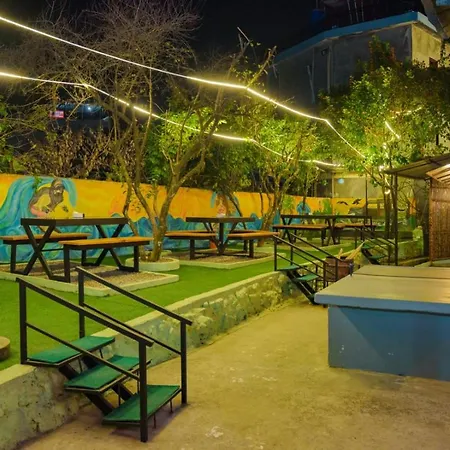 Gypsy Hostel & Backpackers-3